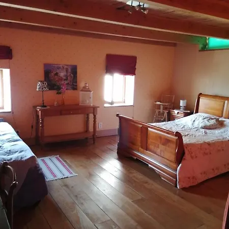 Holiday home Gite De L'orchidee